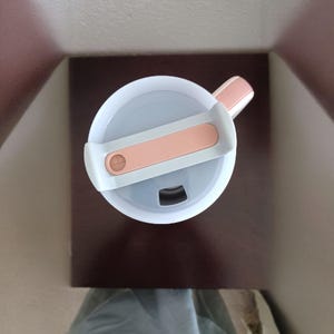 Rose Quartz 40oz Tumbler: V VENTURE H2.o Quencher Drinkware image 4