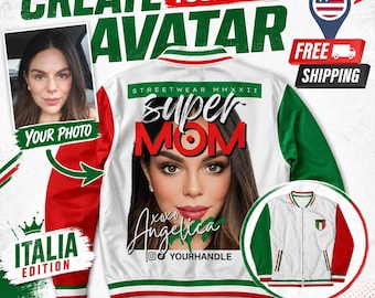 Puede incluir: Una chaqueta tipo bomber blanca con mangas rojas y verdes, que presenta un retrato personalizado en la espalda con el texto "super MOM" y "xoxo Angelica". La chaqueta incluye ribetes acanalados con rayas rojas, blancas y verdes y una cremallera.