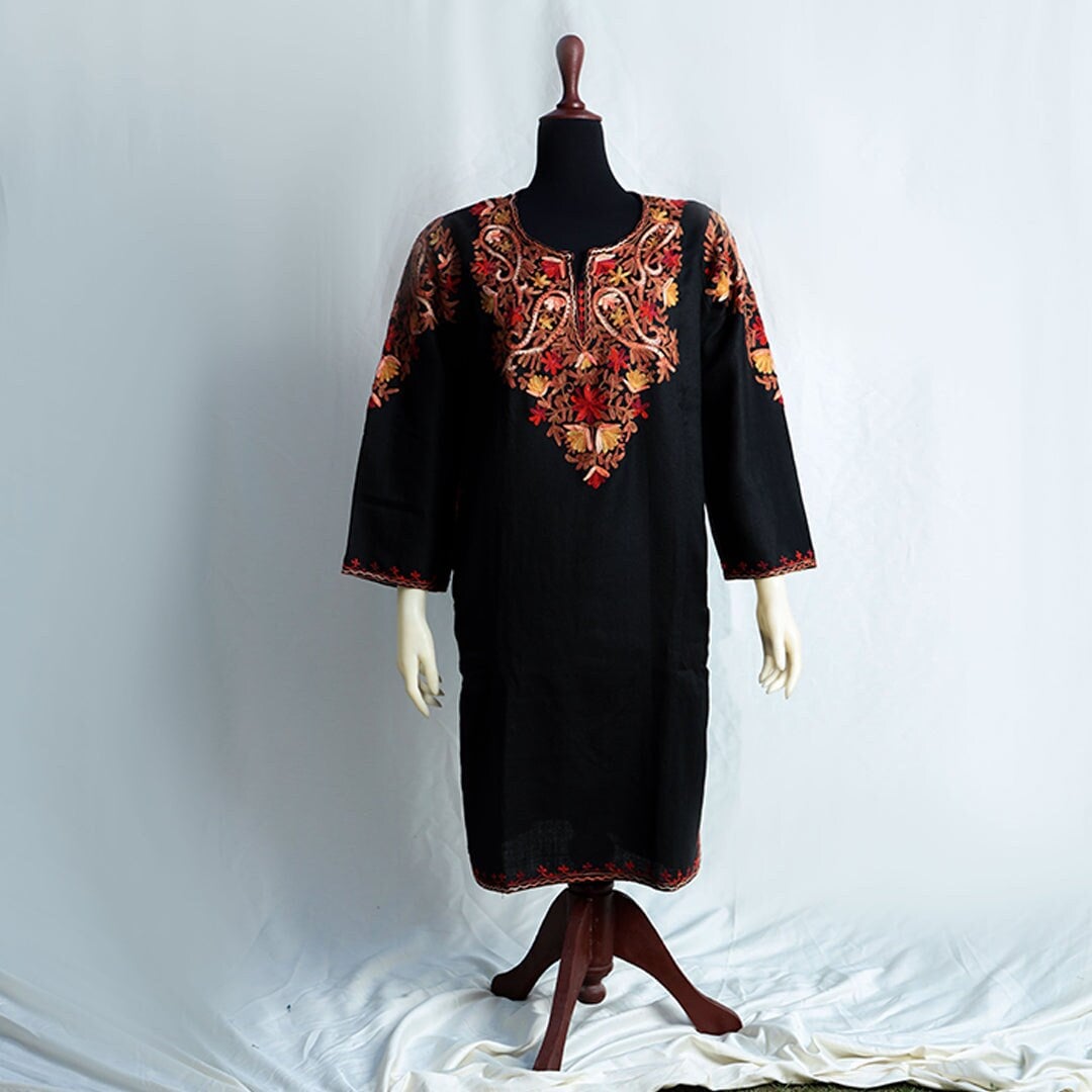Buy Kashmiri Aari Kurta for Women With Multi Colored Neck