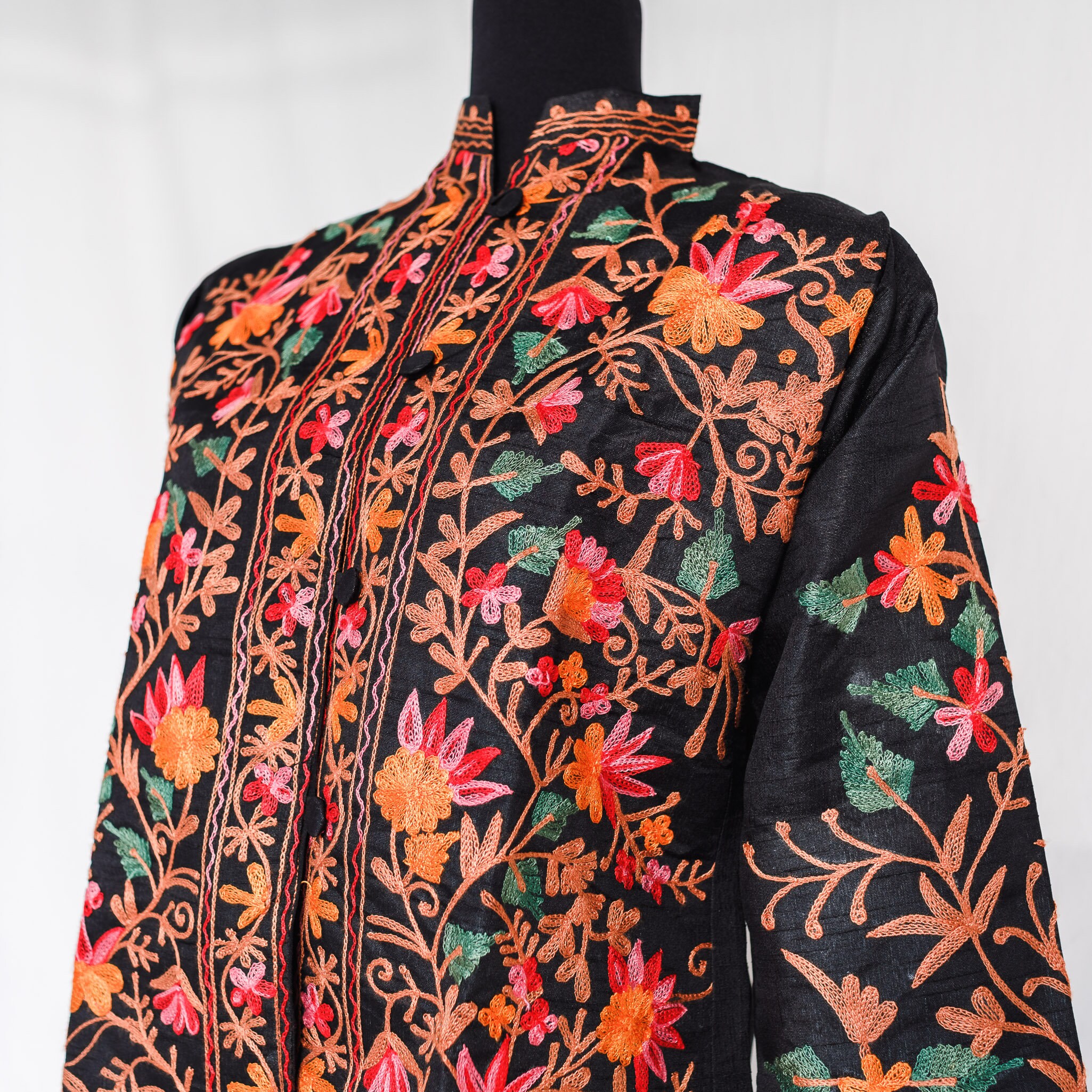 Elegant Kashmiri Pheran Black Short Coat Hand Embroidered on