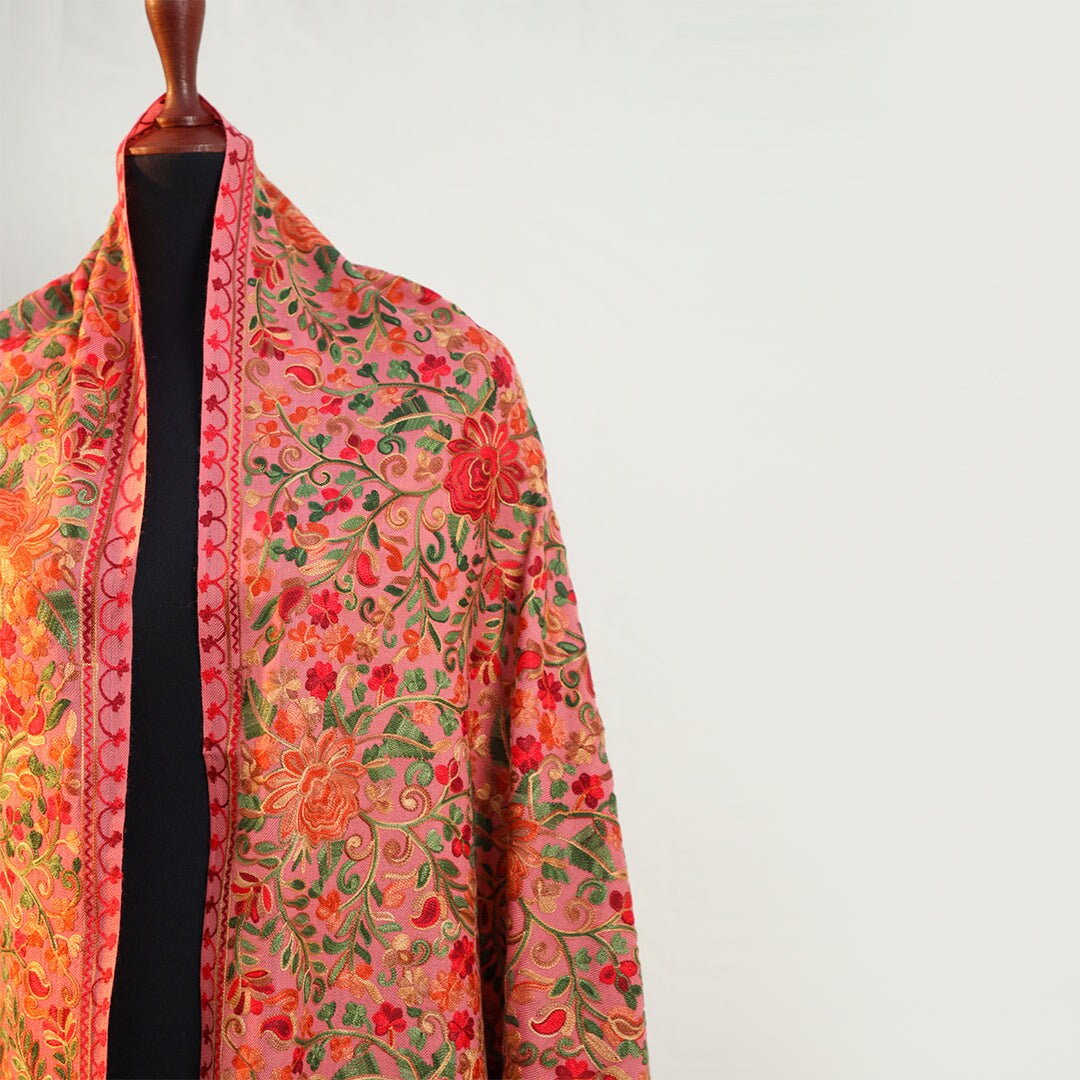 Kashmiri Embroidered Pashmina Scarf/Shawl | Luxurious Aari Work – Famaza Couture