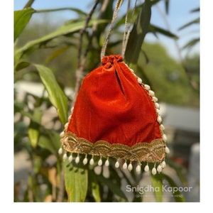 Rust velvet embroidered Potli bags/ wedding flavour bags/ women’s party wear clutches/ bridesmaids gifts/ cocktail embroidered guthali