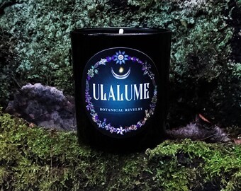 Realms of the Boreal Pole Vela con aroma a humo de sándalo blanco Puro coco y aceite esencial de soja Poe gótico