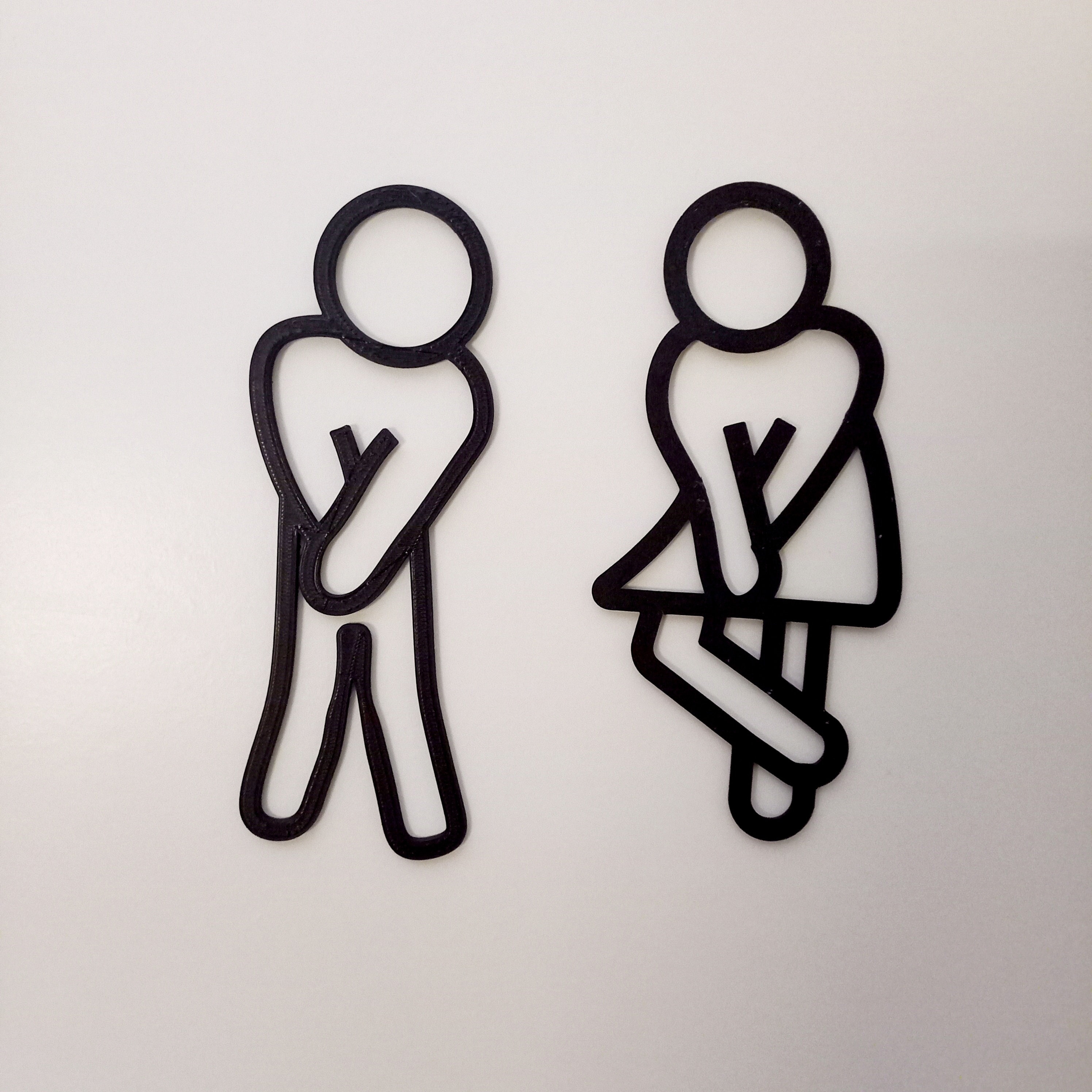 The Unexpected Reason Your Pee Sinks In The Toilet - 1d31xni