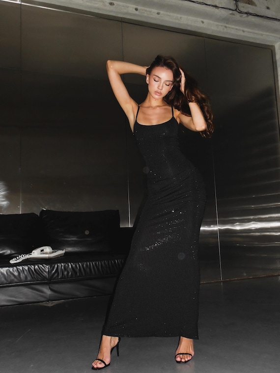 black shiny maxi dress Honey Black Maxi Dress - US 4