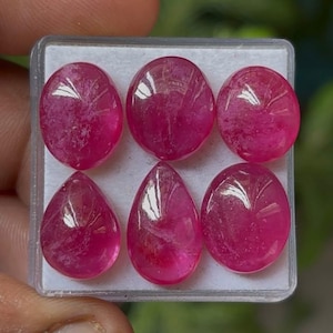 Lote de cabujones de rubí rojo tailandés, formas variadas, 13-16 mm