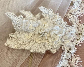 Boho Bustle Pin, Zug Anstecknadel, Hochzeitskleid Anstecker, Hochzeit Zug Brosche