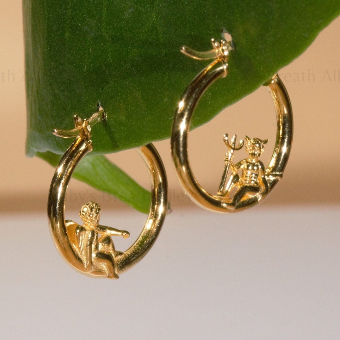 Essential V Hoop Earrings S00 - Fashion Jewelry