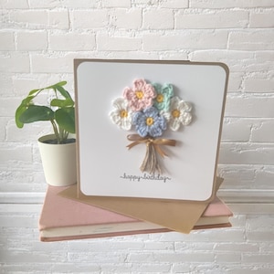 Tarjeta floral especial de crochet No me olvides, tarjeta única cosida a mano