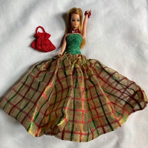 VTG Dawn S11A Pippa Doll With Outfit OOAK Christmas Xmas Gown & Accessories