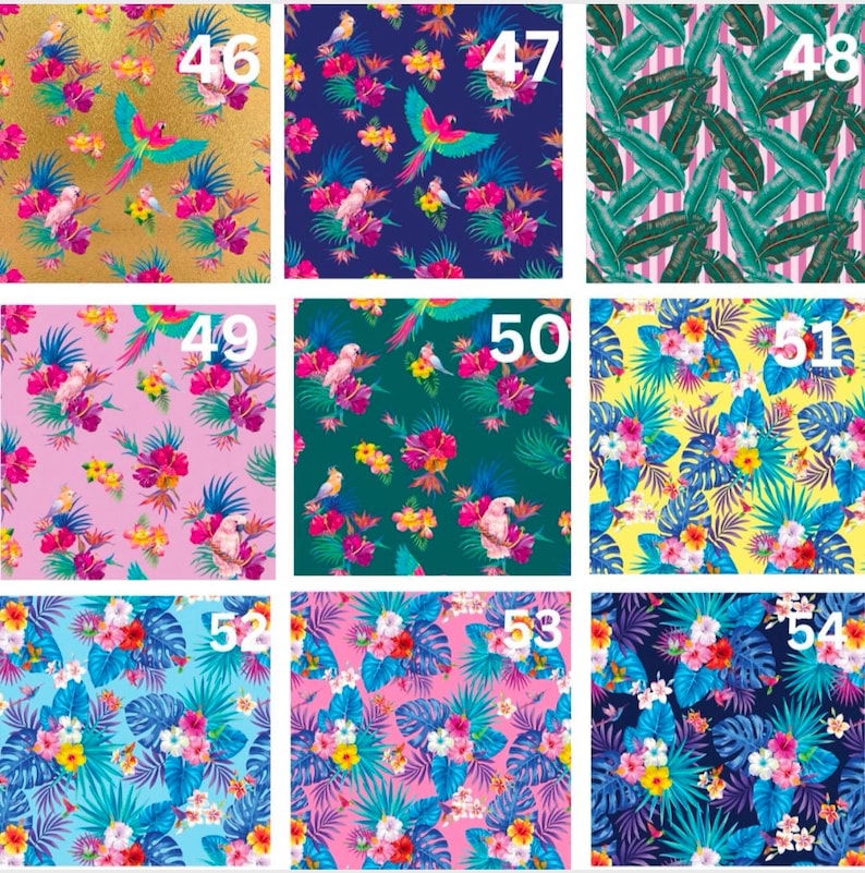 Op de afbeelding: Een set van 10 digitale naadloze patronen met tropische bladeren, bloemen en vogels in verschillende kleuren, waaronder roze, blauw, groen, geel en goud. De patronen zijn genummerd van 46 tot en met 55.