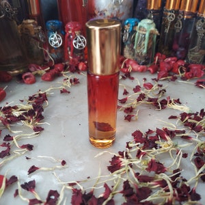 Soul tie oil roller