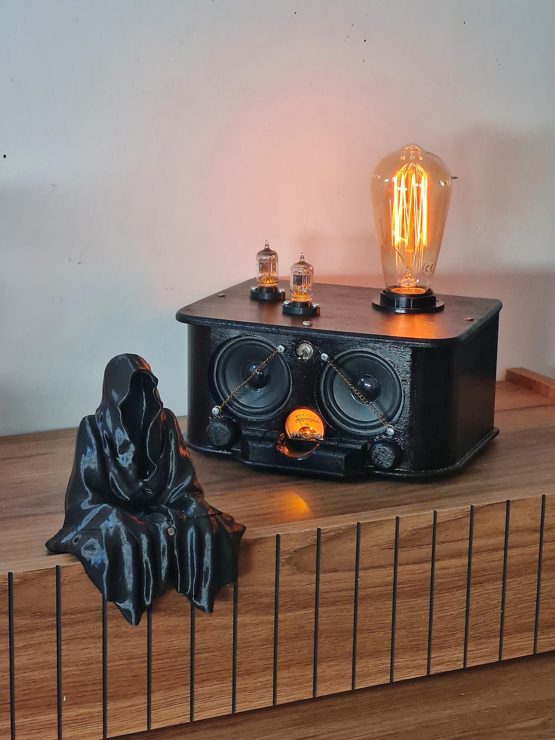 Steampunk Bluetooth Speaker – Nixie Lamp, Vacuum Tube Audio, Retro