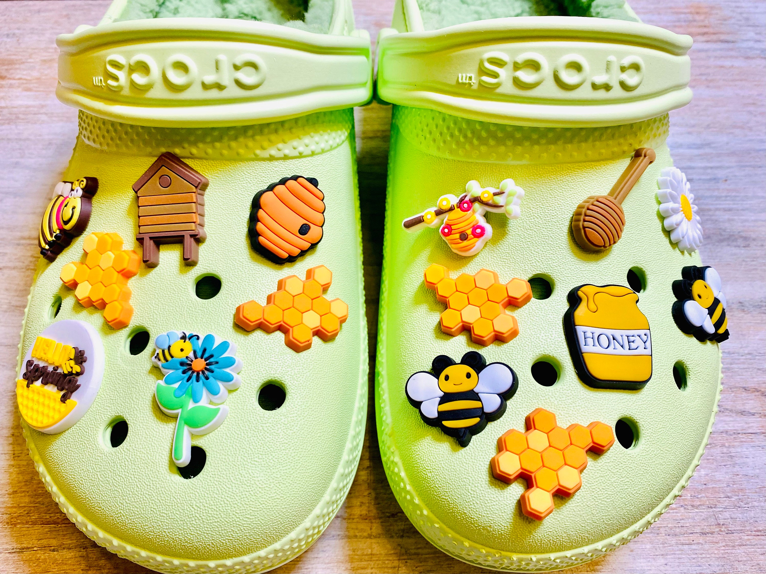Shoe Charms | Honey Bee Set | 15 Piece | 1 Piece Option