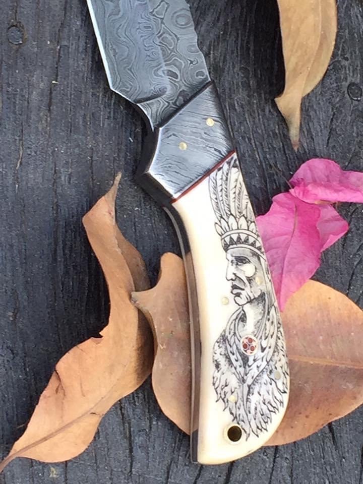 Custom Scrimshaw Hunting Knife – 11