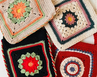 Crochet Crossbody Bag / Knitted Mini Bag / Mini Crochet Purse / Summer Bag / Beige Granny Square Bag / Boho Bag / Festival Bag