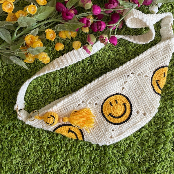 Smile Crochet Fanny Pack, Teenage Crochet Bum Bag, Monedero de punto, Fanny Bag y accesorio diario, Small Crossbody Bag, y2k, Aesthetic Gift