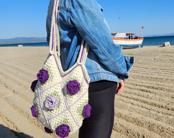 Borsa da spiaggia rosa all'uncinetto / Borsa rosa lavorata a mano bianca /Rosa a spalla all'uncinetto / Borsa tote / Borsa Hobo / Borsa Boho / Borsa lavorata a maglia