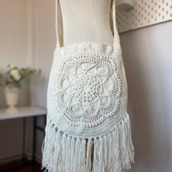 Ecru Crochet Bag | Crossbody Bag | Boho Bag | Fringe Bag | Crochet Purse | Summer Bag | Bohemian Style | Boho Woman Accessory | Gift for Her