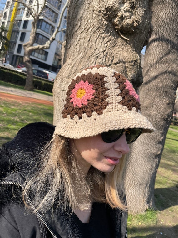 帽子 sol soonerorlaterHand-knitted Bucket Hat 帽子 sol soonerorlaterHand-knitted Bucket Hat sol
