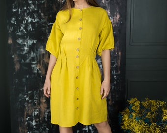 PRÊT À EXPÉDIER | Robe bouton en lin Mona - Vêtements en lin - Robe en lin d’été - Robe en lin jaune - Robe avec poches - Robe en lin ample