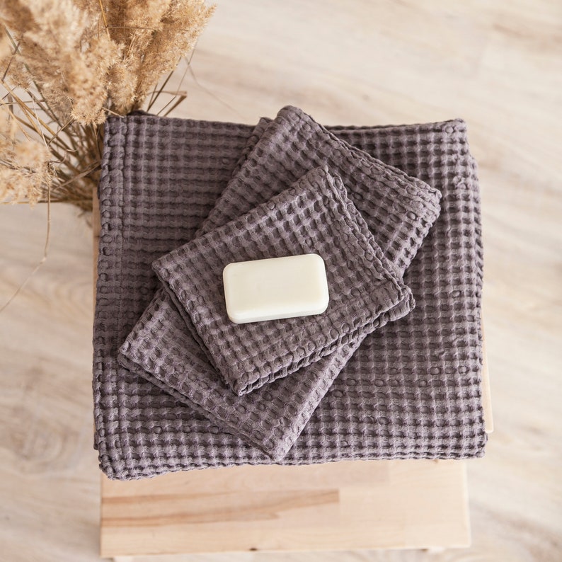 Linen waffle towel set in grey color. Linen Face, hand, body waffle towels, Waffle linen towel, image 3