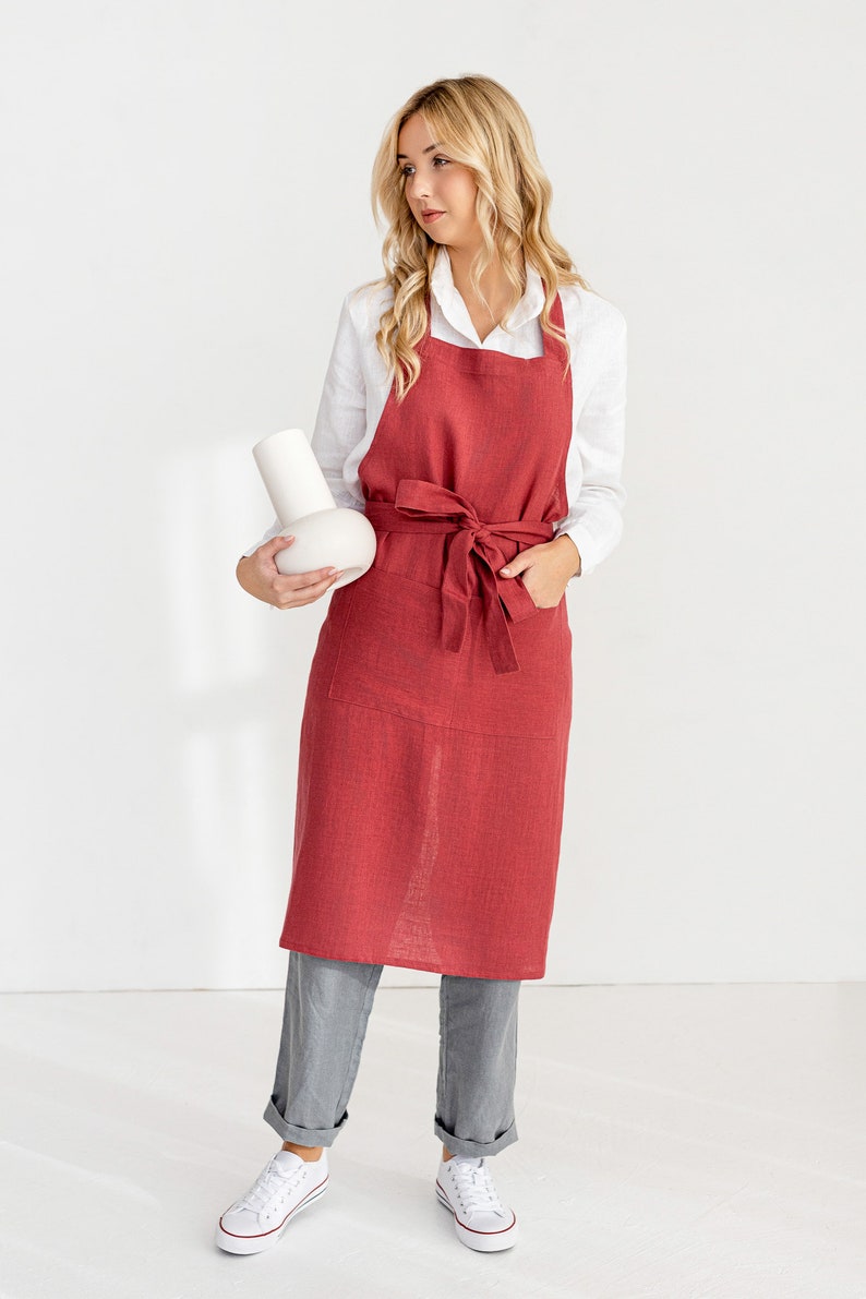 Linen Bib Apron In Raspberry / Unisex Apron / Linen Kitchen Apron image 3