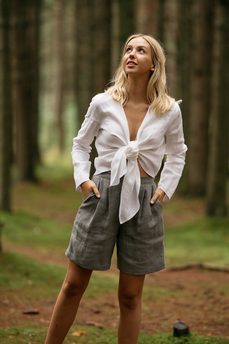 READY TO SHIP Pleated linen shorts Bergen, Linen women shorts, Linen shorts with pockets, Summer linen shorts, zdjęcie 1