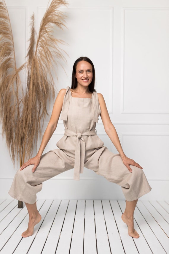 Wrap linen jumpsuit AMELIA / Washed linen overall / Linen jumper / Linen jumpsuit women / Summer jumpsuit / Sleeveless jumpsuit with belt /