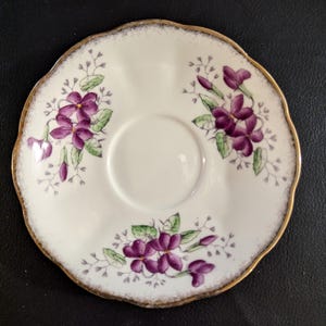 QUEEN ANNE, Bone China Untertassen, hergestellt in England, Ihrer Wahl ~ KOSTENLOSER Versand