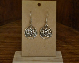 Pendientes de flor de loto