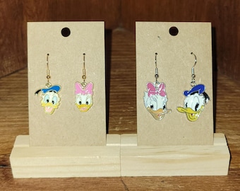 Pendientes de Donald y Daisy