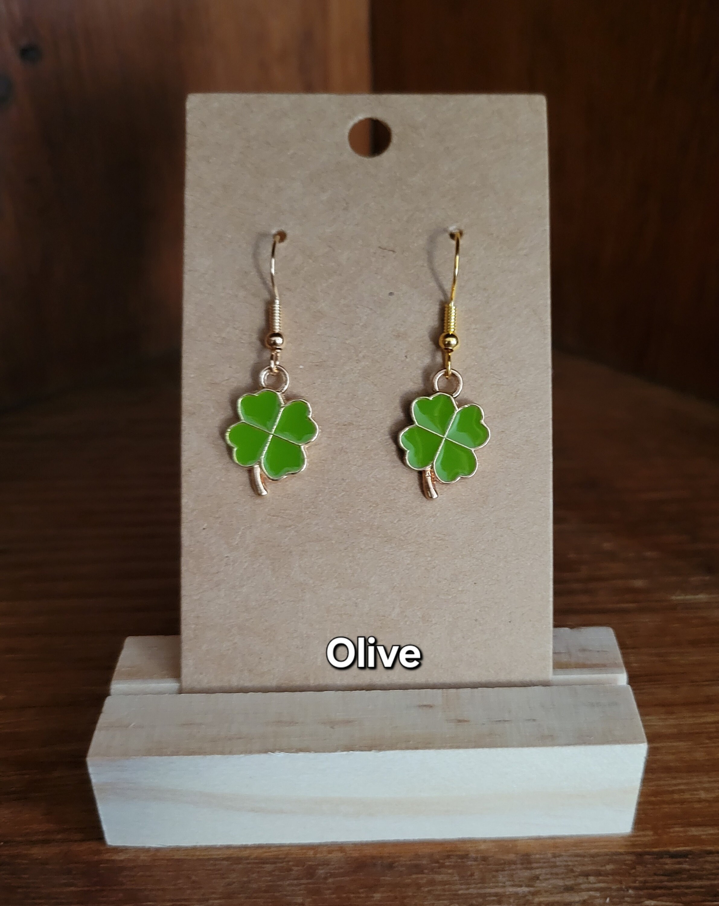 2 Paia Di Orecchini Pendenti Per La Festa Di San Patrizio, A Forma Di Trifoglio, In Plastica E Resina, Colore Verde, Dimensioni 5,2x2,8 Cm - 2