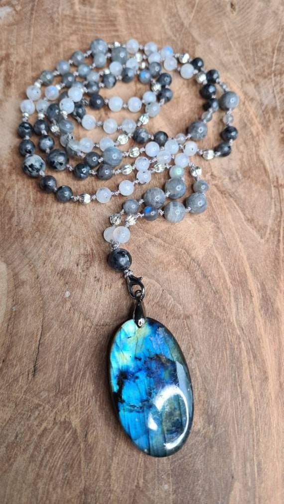 Mala Labradorite