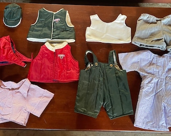 Vintage Teddy Ruxpin Clothing - Large Lot of Outfits - Worlds of Wonder 1980s