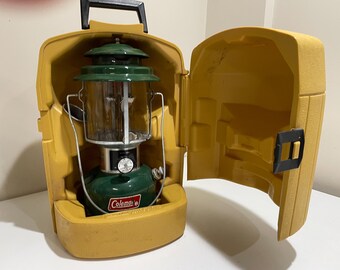 Vintage Coleman Camping Lantern Green Model 220K Dual Mantle W