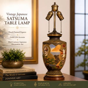 Vintage Japanese Satsuma Style Table Lamp Hand Painted Ceramic Double Pull Chain Lamp Mid Century Asian Decor