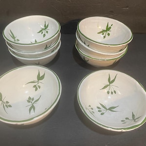 Vtg Hand Painted Pottery Bowls Set of 8 Made in Portugal Green Olives