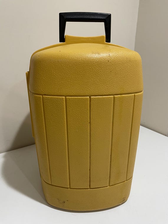 Vintage Coleman Camping Lantern Green Model 220K Dual Mantle W
