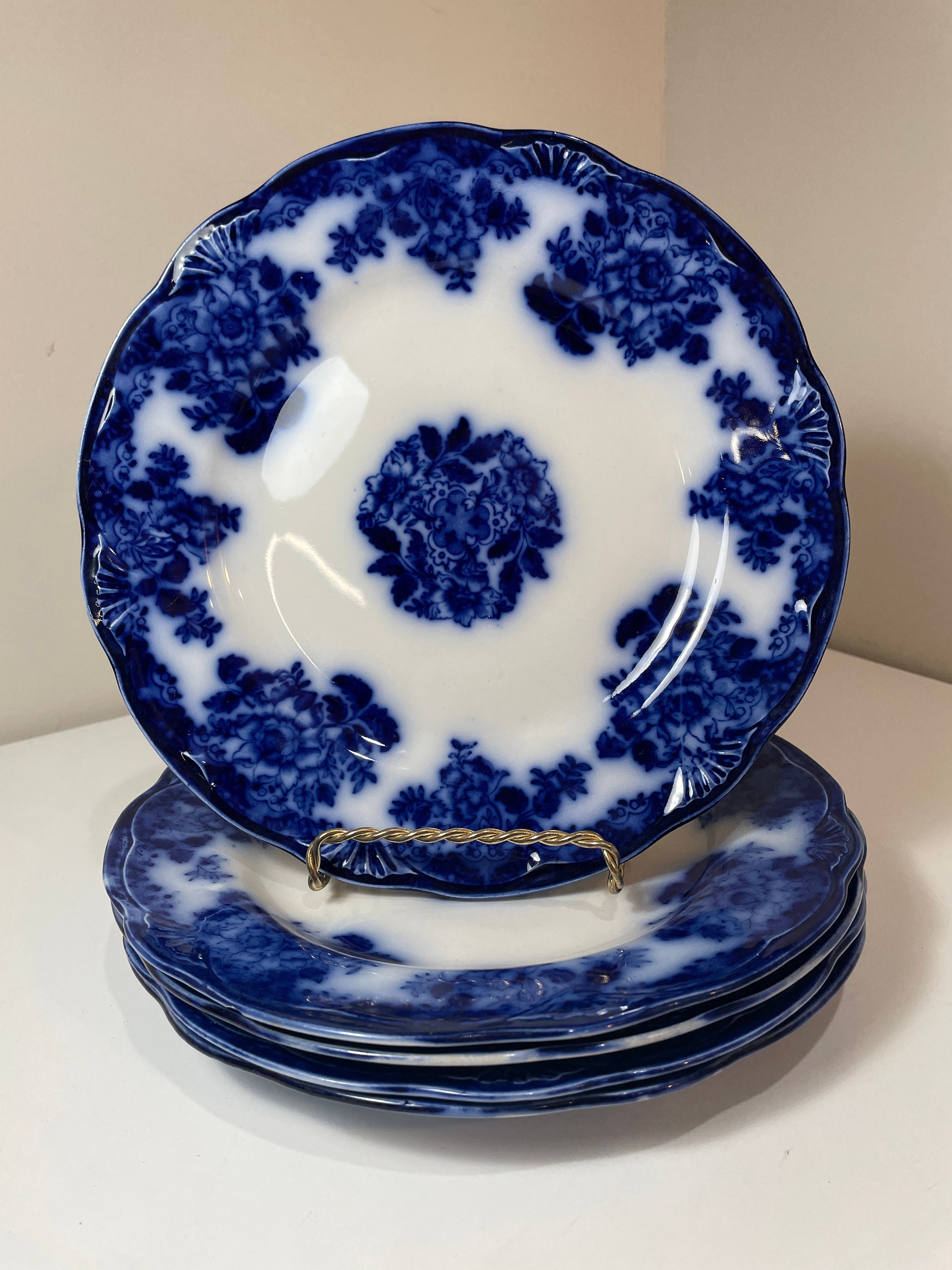 アンティーク フローブルー Flow blue England バーレイ 幻の青いアンティーク食器Flow Blue（フローブルー）とは【公式