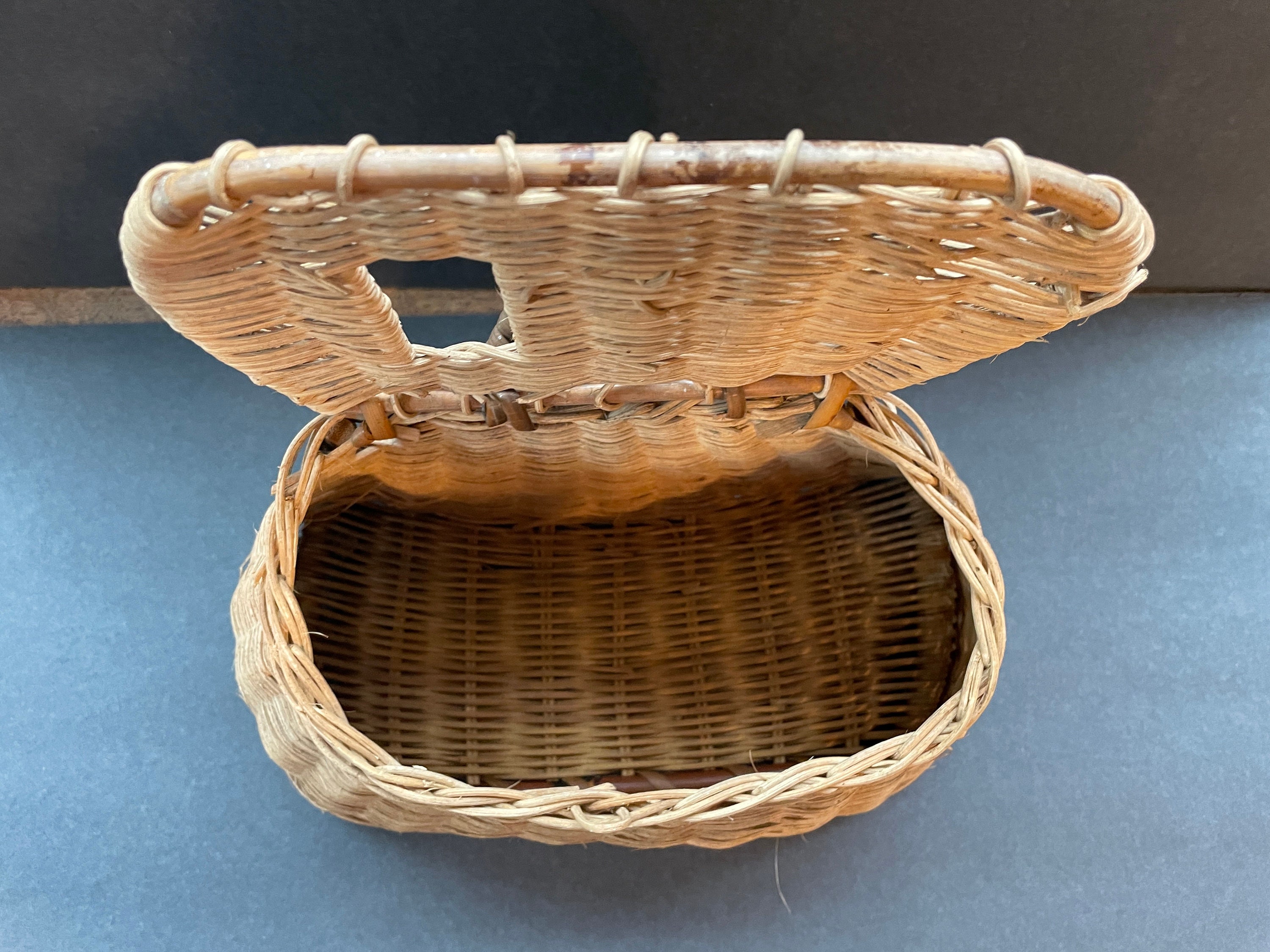 Vintage WICKER FISHING CREEL Etsy