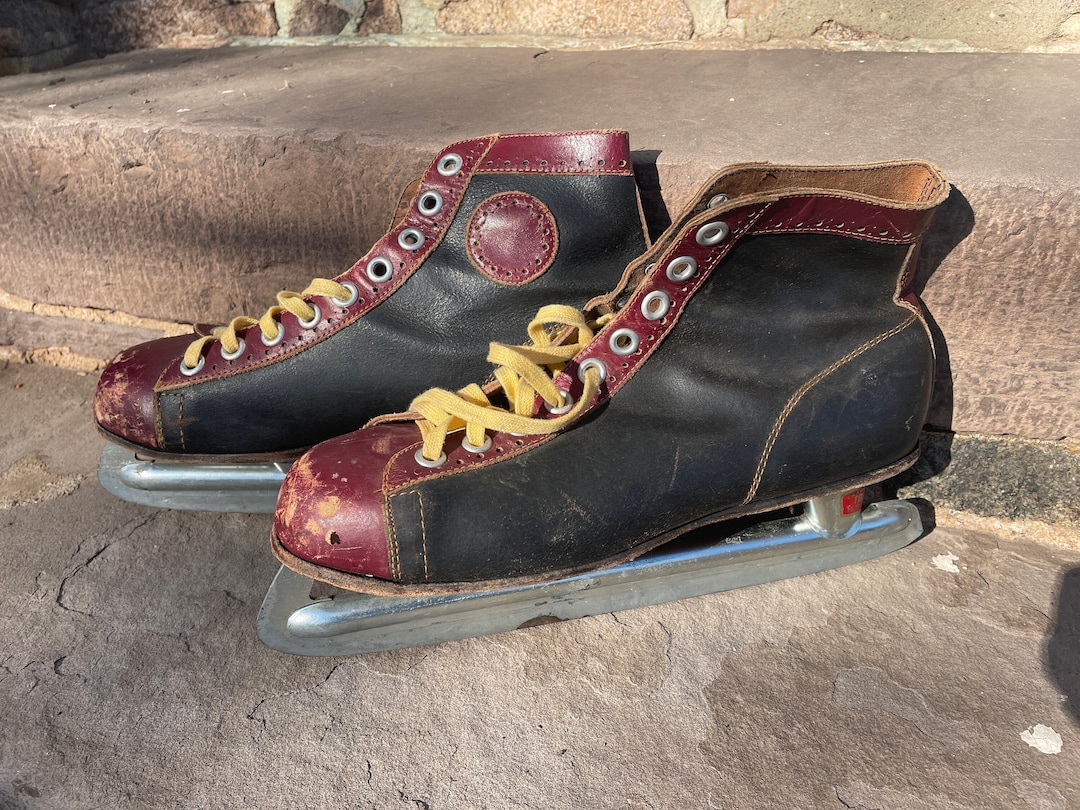 Vintage Mens Ice Hockey Skates Canadian Flyer Torpedo Winter Etsy