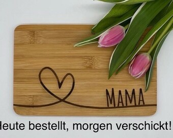 Frühstücksbrett, Frühstücksbrettchen, Mama, Muttertag, Herz, Liebe, Schneidebrett mit Lasergravur, Holzbrett, Bambus, Handgemacht, Geschenk