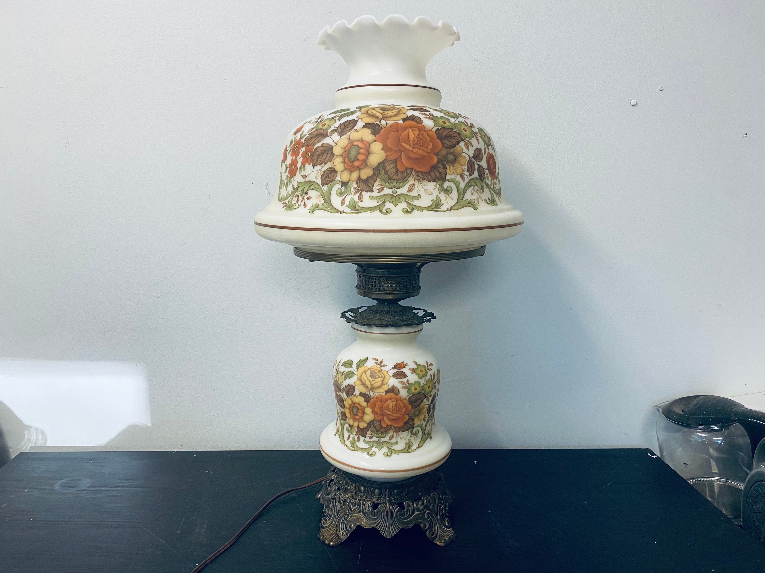 Vintage 26 Quoizel 1973 GWTW 1962 4 1 8 Hurricane Parlor 3 Way Table Lamp