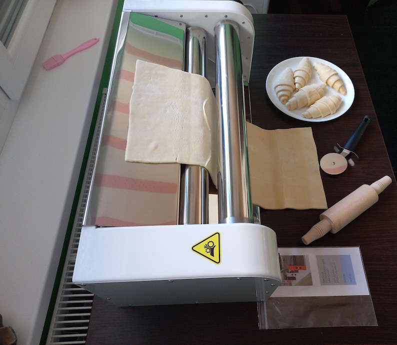 Electric dough sheeter machine with 19.7 inches rollers, tortilla-pasta maker, kitchen appliances-gadgets, baking clipart, croissant. image 5