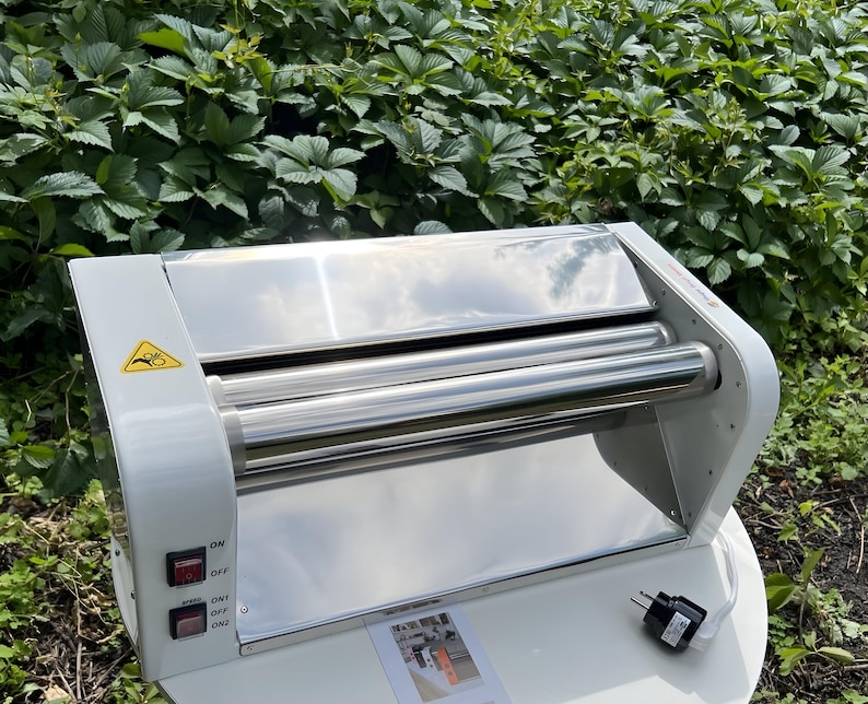 Electric dough sheeter machine with 19.7 inches rollers, tortilla-pasta maker, kitchen appliances-gadgets, baking clipart, croissant. image 7