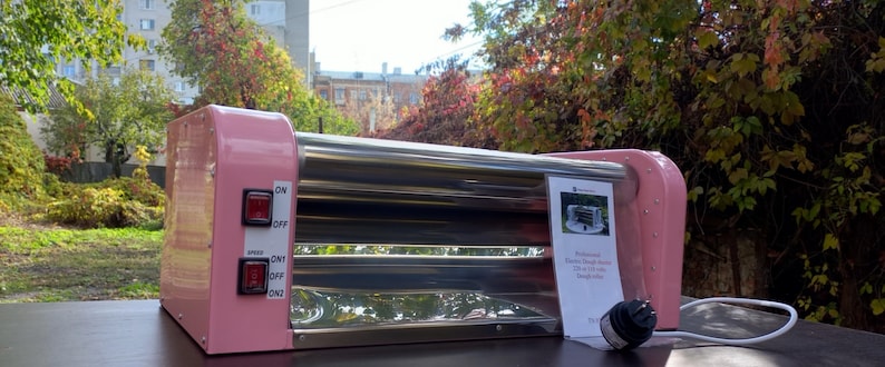 Electric dough sheeter machine with 19.7 inches rollers, tortilla-pasta maker, kitchen appliances-gadgets, baking clipart, croissant. Pink