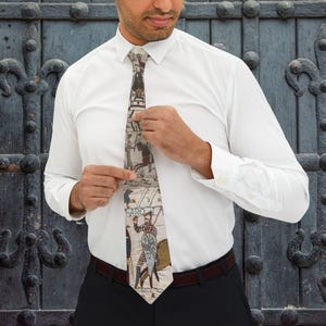 Bayeux Tapestry Necktie | Medieval/Vintage/Literary/Norman/History/Hastings/Battle/1066/Embroidery/War/Anglo-Saxon/Writer/Art
