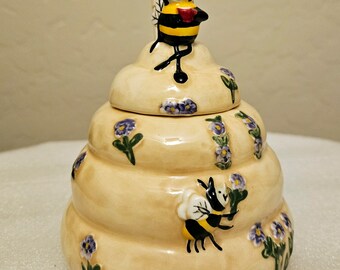 Blue Sky Bee Hive Honey Jar with lid and Honey Dipper