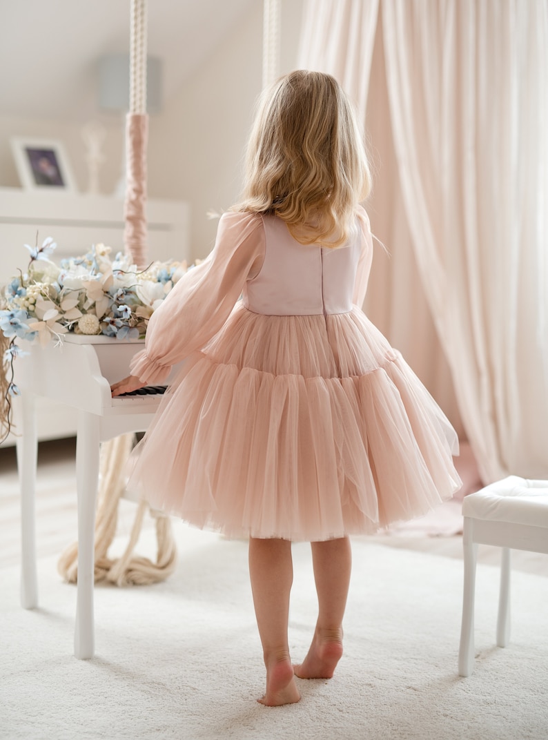 Robe enfant en tulle rose poudré pour demoiselles d'honneur, anniversaires, fêtes image 5